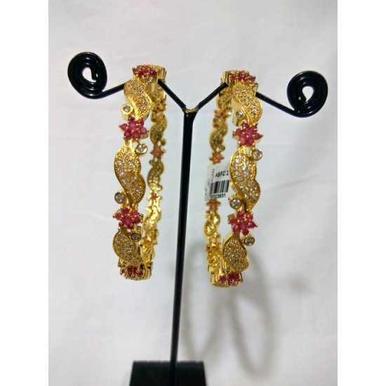 Red and Green Stone Netted Bangles