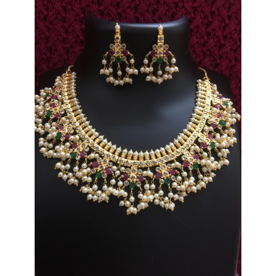 Beautiful Lorials Heavy Neckset with Multicolour Stones