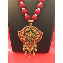 MAROON COLOUR    SILK THREAD JEWELLERY 