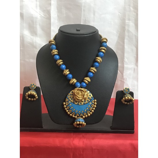 Unique Design Terricotta Jewellery Set with Ear rings 