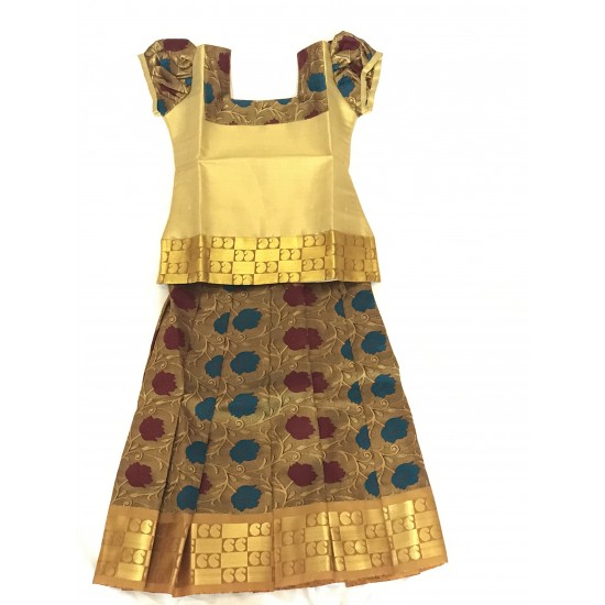 Maroon and Green Flowers Design Pattu Pavadai/Pattu Lahenga