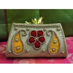 CLUTCH PURSE WITH BEAUTIFUL PATCH WORK 